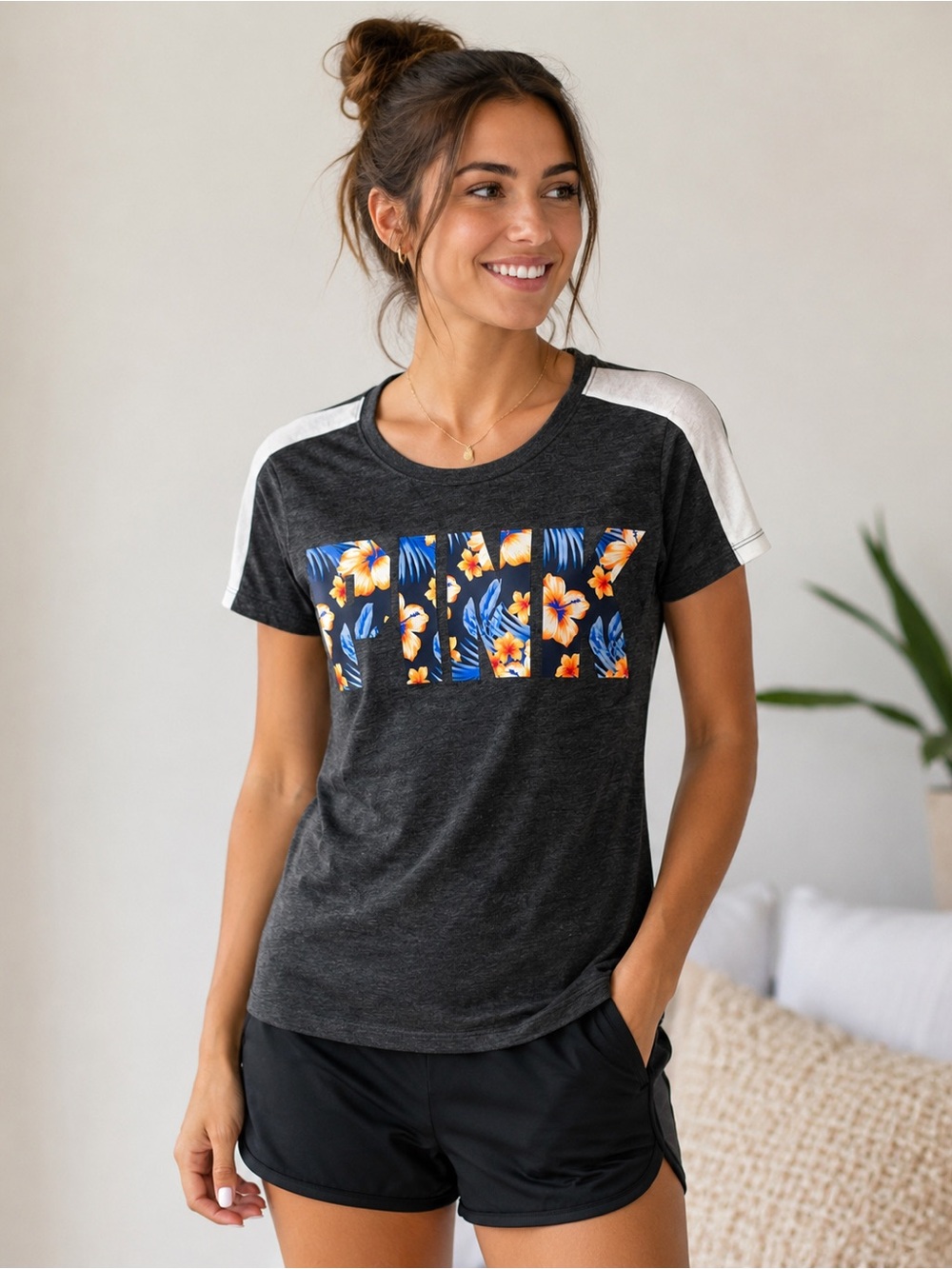 Victoria’s Secret PINK Floral Logo Colorblock T-Shirt – Gray/Black